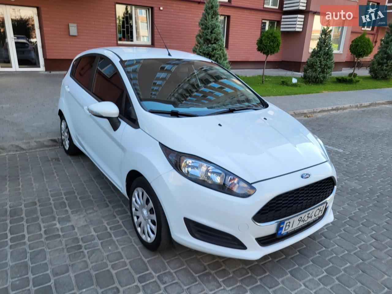 2017 Ford Fiesta - мініатюра 18
