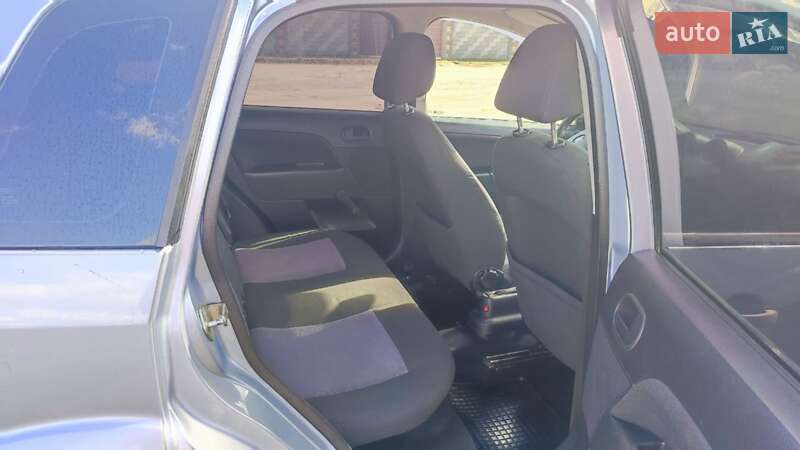 Хэтчбек Ford Fiesta 2007 в Дубровице фото 12 Хэтчбек Ford Fiesta 2007 в Дубровице