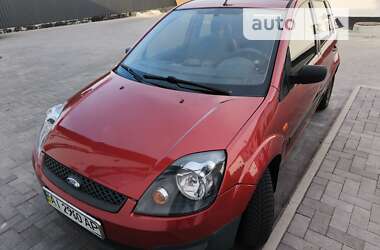 Хэтчбек Ford Fiesta 2007 в Киеве