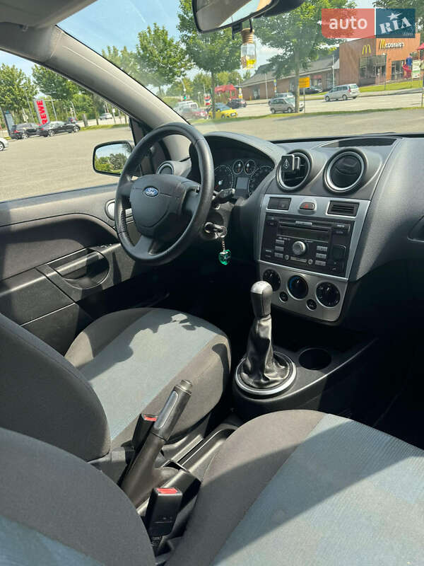 Хетчбек Ford Fiesta 2007 в Вінниці