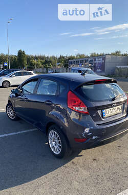 Хетчбек Ford Fiesta 2013 в Києві