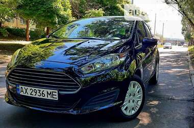 Седан Ford Fiesta 2016 в Каменском