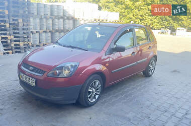 Хэтчбек Ford Fiesta 2007 в 