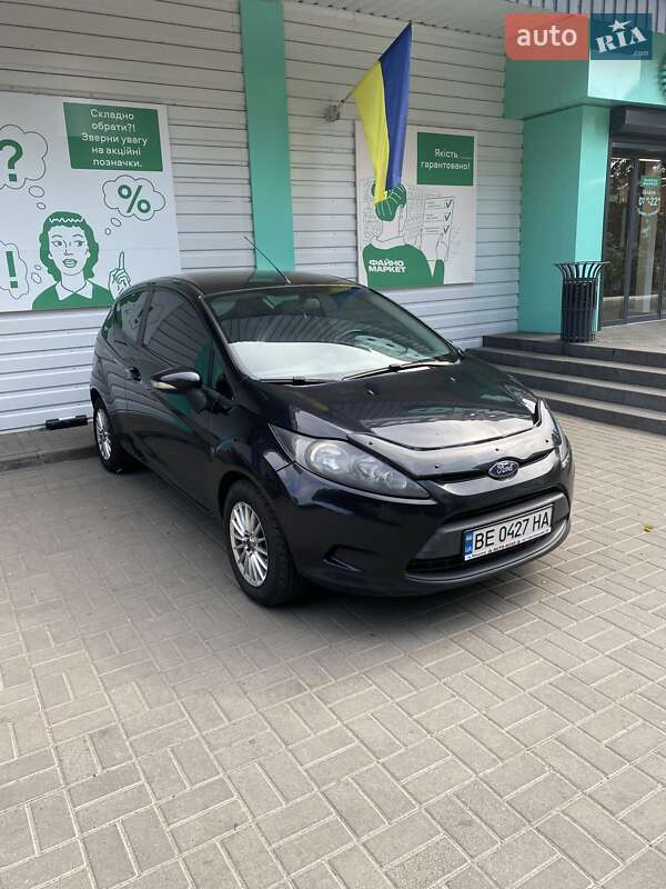 Хэтчбек Ford Fiesta 2010 в Черкассах