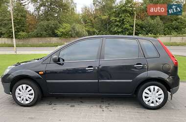 Хэтчбек Ford Fiesta 2007 в Киеве