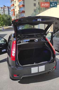 Хэтчбек Ford Fiesta 2007 в Хмельницком