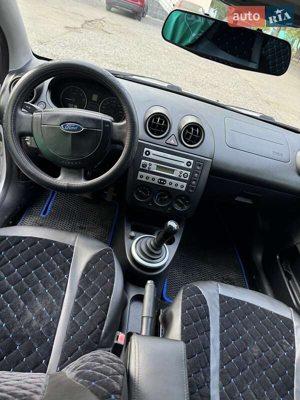 Хетчбек Ford Fiesta 2003 в Одесі фото 9 Хетчбек Ford Fiesta 2003 в Одесі