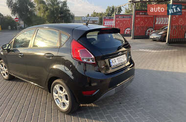 Хэтчбек Ford Fiesta 2014 в 