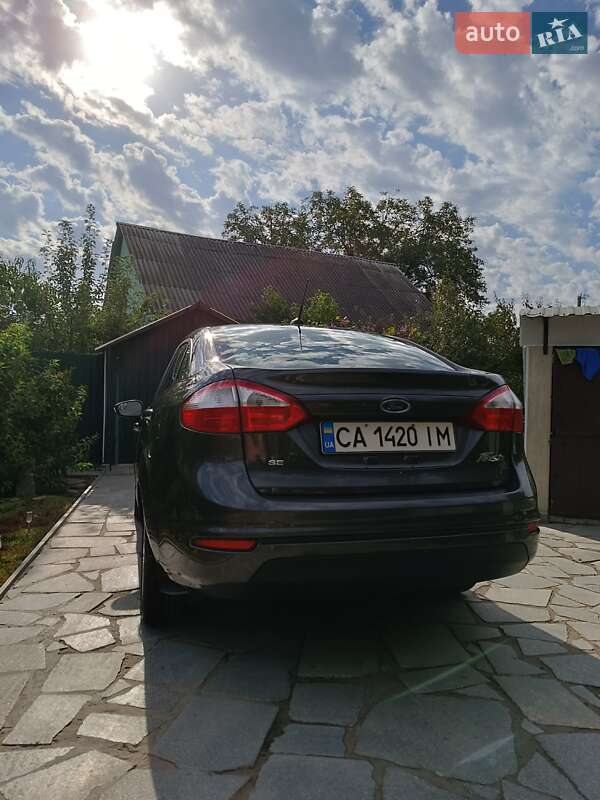 Седан Ford Fiesta 2015 в Умани фото 7 Седан Ford Fiesta 2015 в Умани