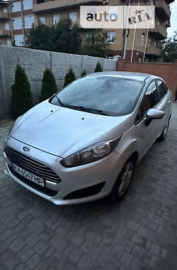 Седан Ford Fiesta 2017 в Киеве