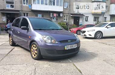 Хэтчбек Ford Fiesta 2007 в Львове