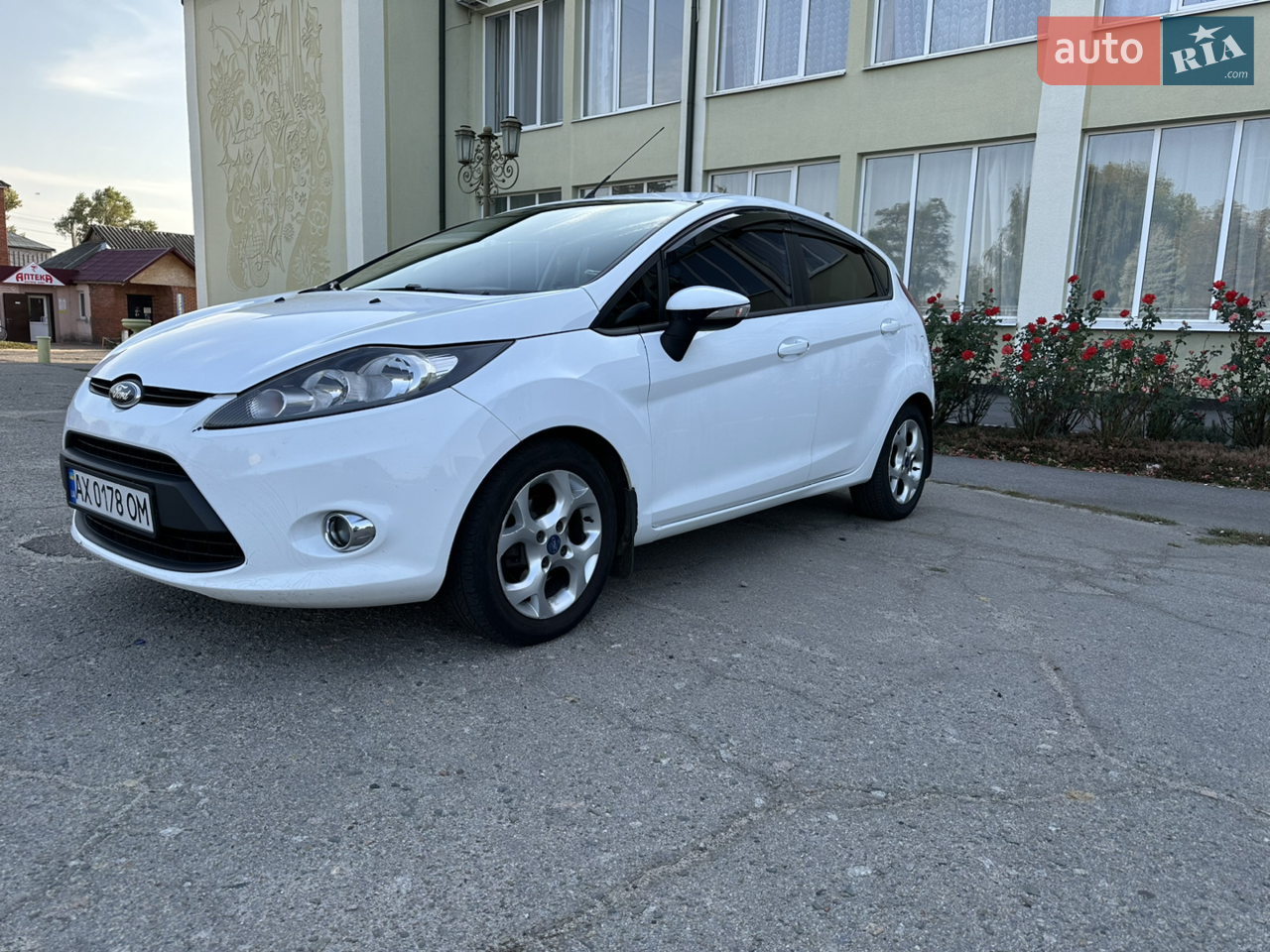 2010 Ford Fiesta - мініатюра 20