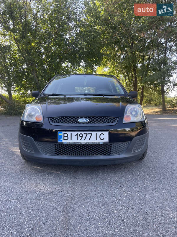 Хэтчбек Ford Fiesta 2007 в Лубнах