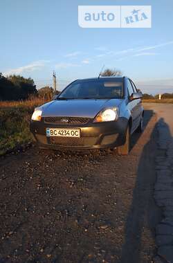 Хэтчбек Ford Fiesta 2006 в Новом Роздоле