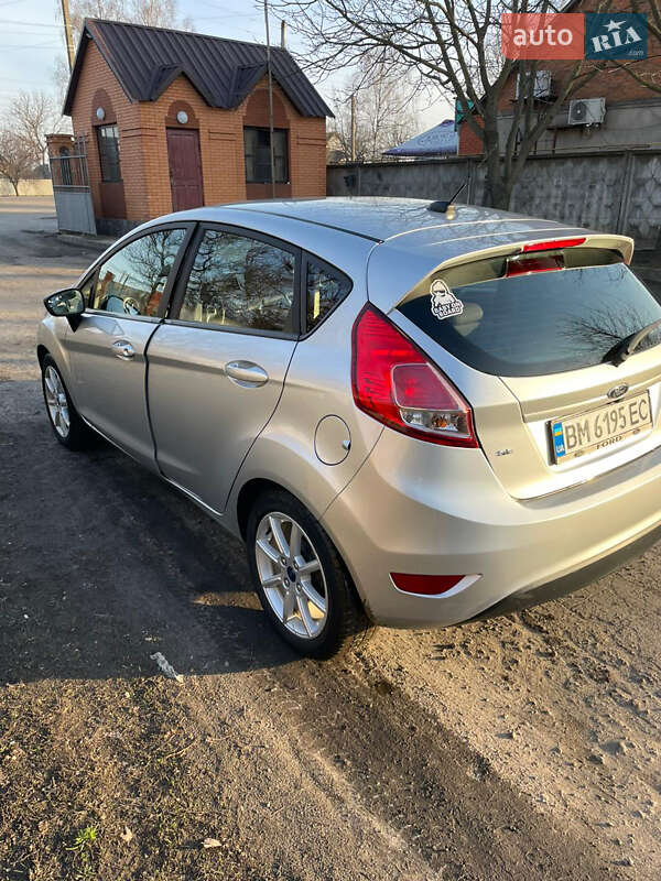 Хэтчбек Ford Fiesta 2019 в Ромнах