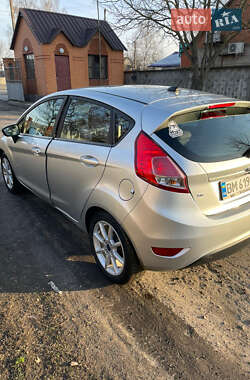 Хэтчбек Ford Fiesta 2019 в 