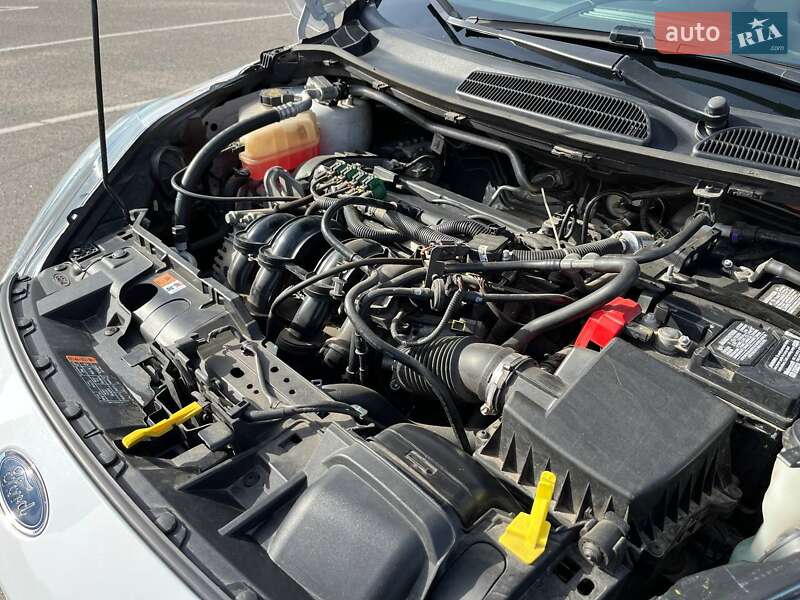 Седан Ford Fiesta 2017 в Виннице