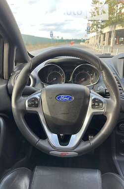 Хэтчбек Ford Fiesta 2018 в Киеве