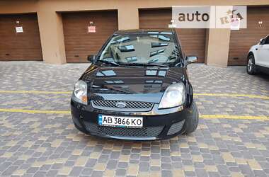 Хэтчбек Ford Fiesta 2007 в Виннице