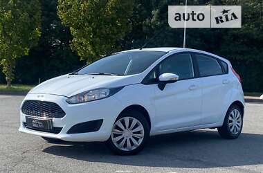 Хэтчбек Ford Fiesta 2017 в Львове