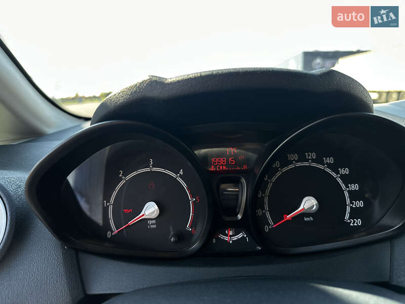 Хэтчбек Ford Fiesta 2012 в Львове фото 24 Хэтчбек Ford Fiesta 2012 в Львове