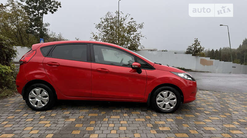 Хетчбек Ford Fiesta 2011 в Львові