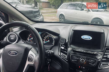 Седан Ford Fiesta 2017 в Києві