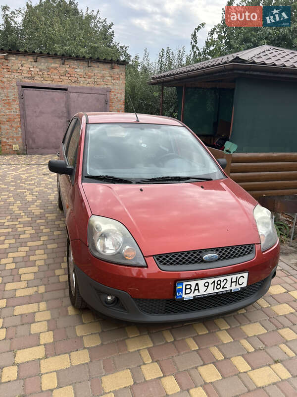 Хэтчбек Ford Fiesta 2008 в Кропивницком