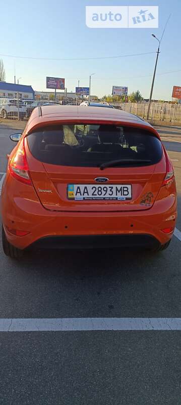 Хэтчбек Ford Fiesta 2011 в Киеве