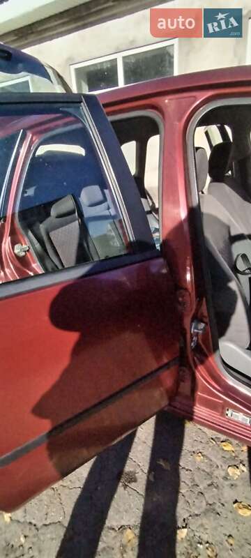 Хэтчбек Ford Fiesta 2002 в Житомире фото 19 Хэтчбек Ford Fiesta 2002 в Житомире