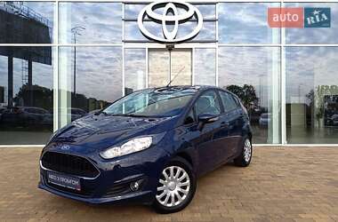 Хэтчбек Ford Fiesta 2016 в Киеве