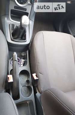 Хэтчбек Ford Fiesta 2010 в 