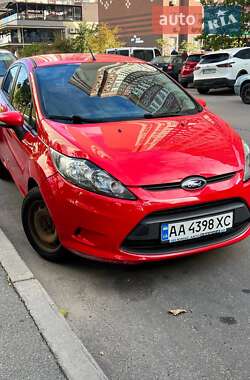 Хетчбек Ford Fiesta 2012 в Києві