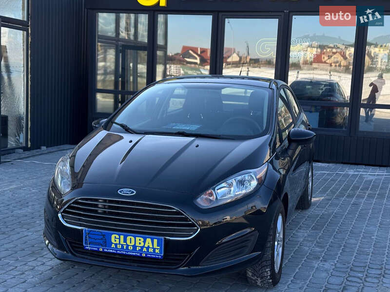 Седан Ford Fiesta 2018 в Львові