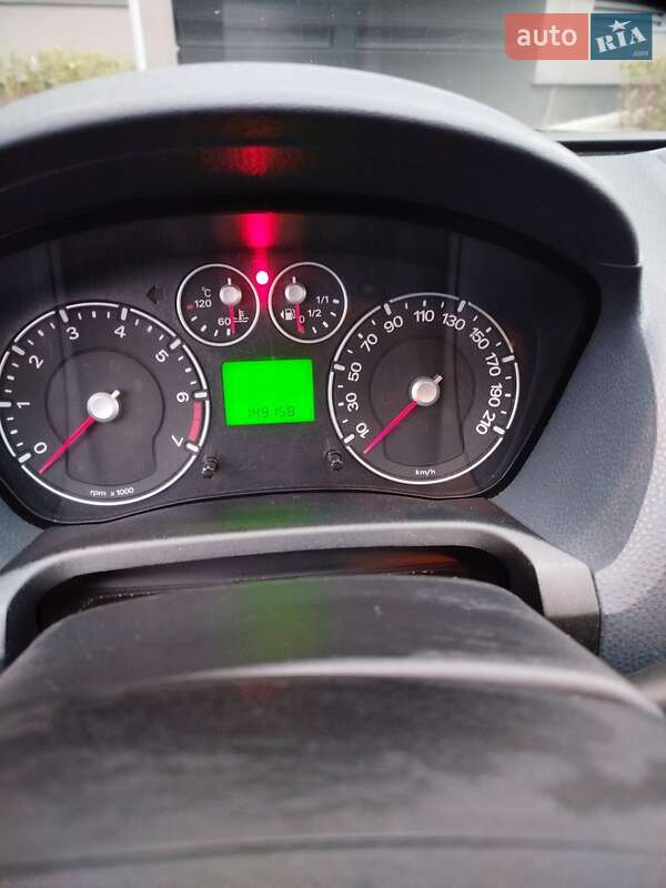 Хэтчбек Ford Fiesta 2008 в Львове