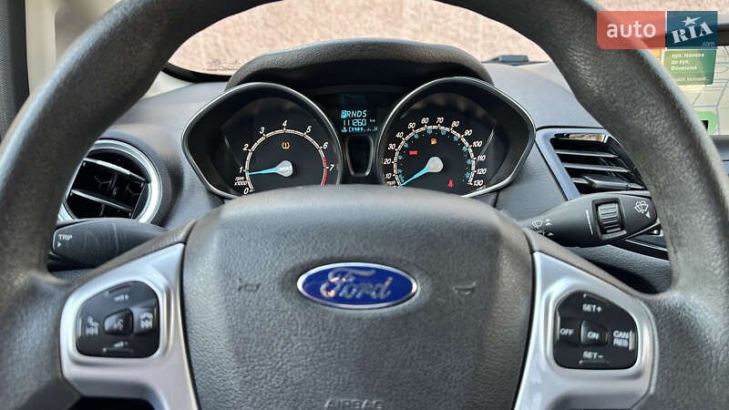 Хэтчбек Ford Fiesta 2017 в Киеве