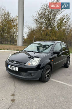 Хетчбек Ford Fiesta 2008 в Запоріжжі