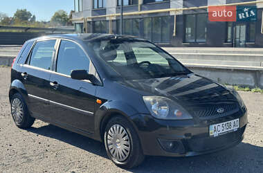 Хэтчбек Ford Fiesta 2007 в Луцке