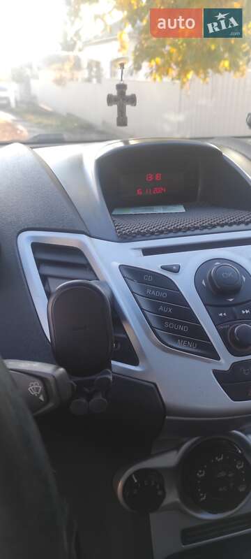 Хэтчбек Ford Fiesta 2011 в Запорожье