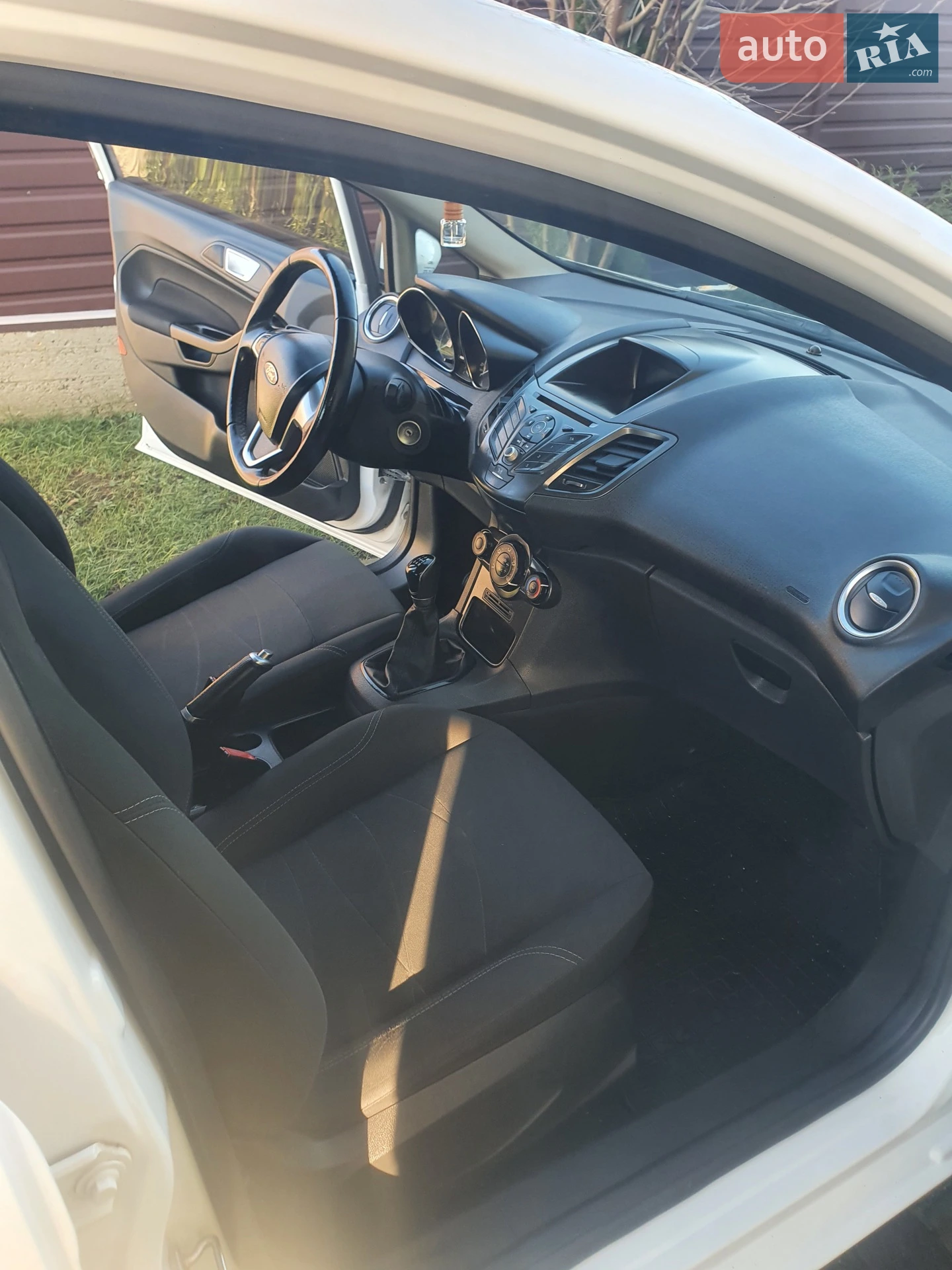 2016 Ford Fiesta - мініатюра 9