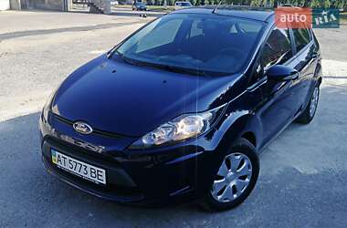 Хэтчбек Ford Fiesta 2012 в Ивано-Франковске