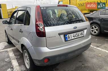 Хэтчбек Ford Fiesta 2006 в Василькове