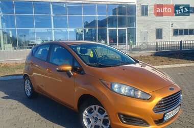 Хэтчбек Ford Fiesta 2015 в Николаеве