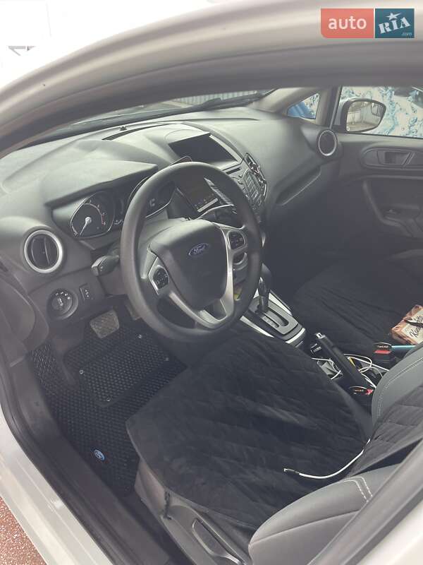 Седан Ford Fiesta 2019 в Чернівцях фото 10 Седан Ford Fiesta 2019 в Чернівцях
