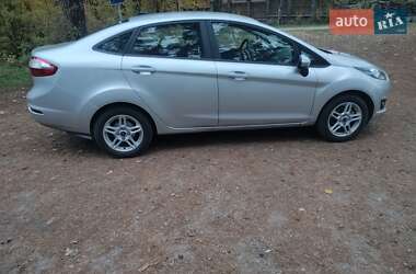 Седан Ford Fiesta 2017 в Житомире