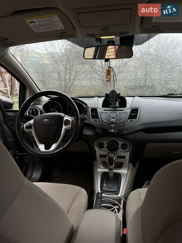 Седан Ford Fiesta 2016 в Харькове