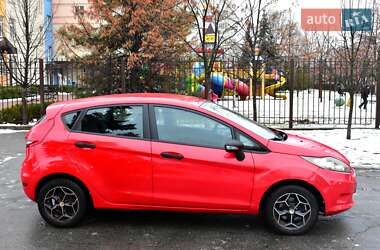 Хетчбек Ford Fiesta 2010 в Києві