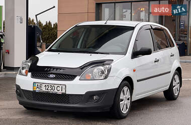 Хэтчбек Ford Fiesta 2007 в Днепре