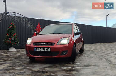 Хетчбек Ford Fiesta 2006 в Полтаві