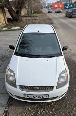 Хетчбек Ford Fiesta 2007 в Києві